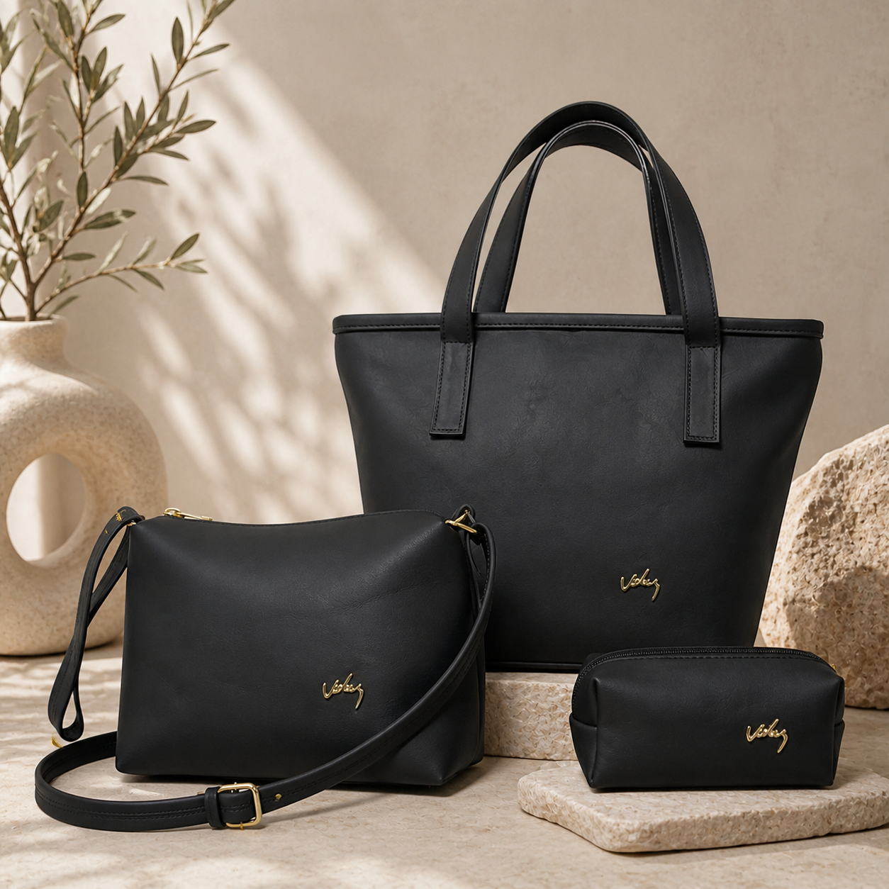 TRÍO DE BOLSOS VÉLEZ CUERO LEGÍTIMO - 60% DE DESCUENTO